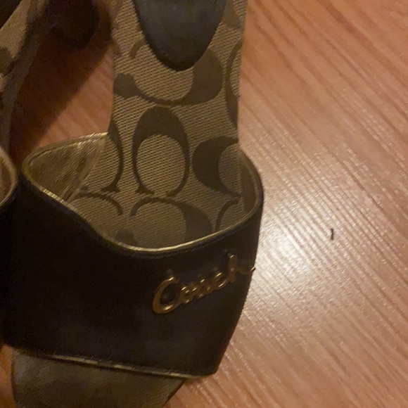 Coach shoes - Picture 2 of 5